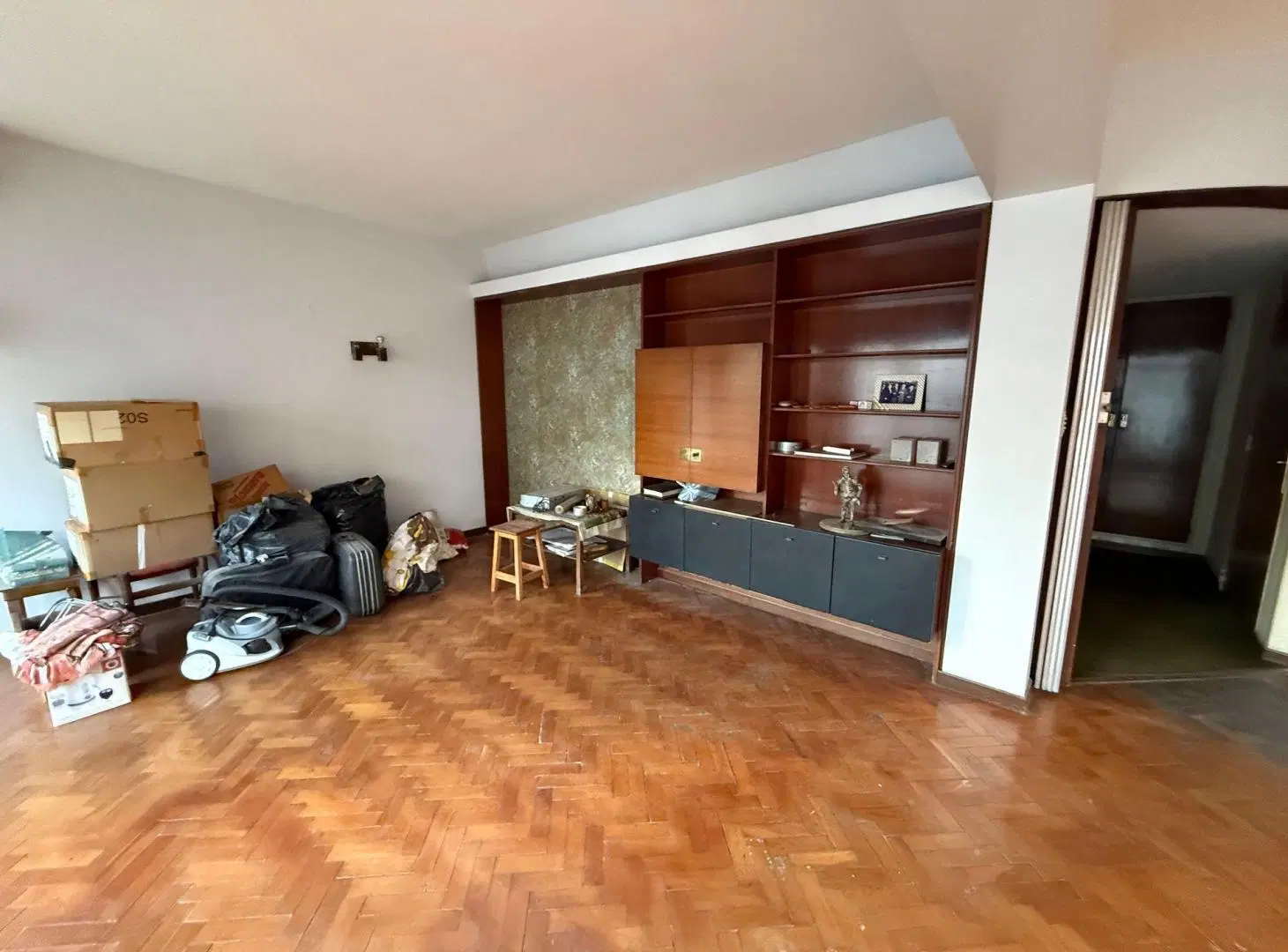 Venta 4 Amb. + Depend. Balcón. Cochera, Baulera. 2