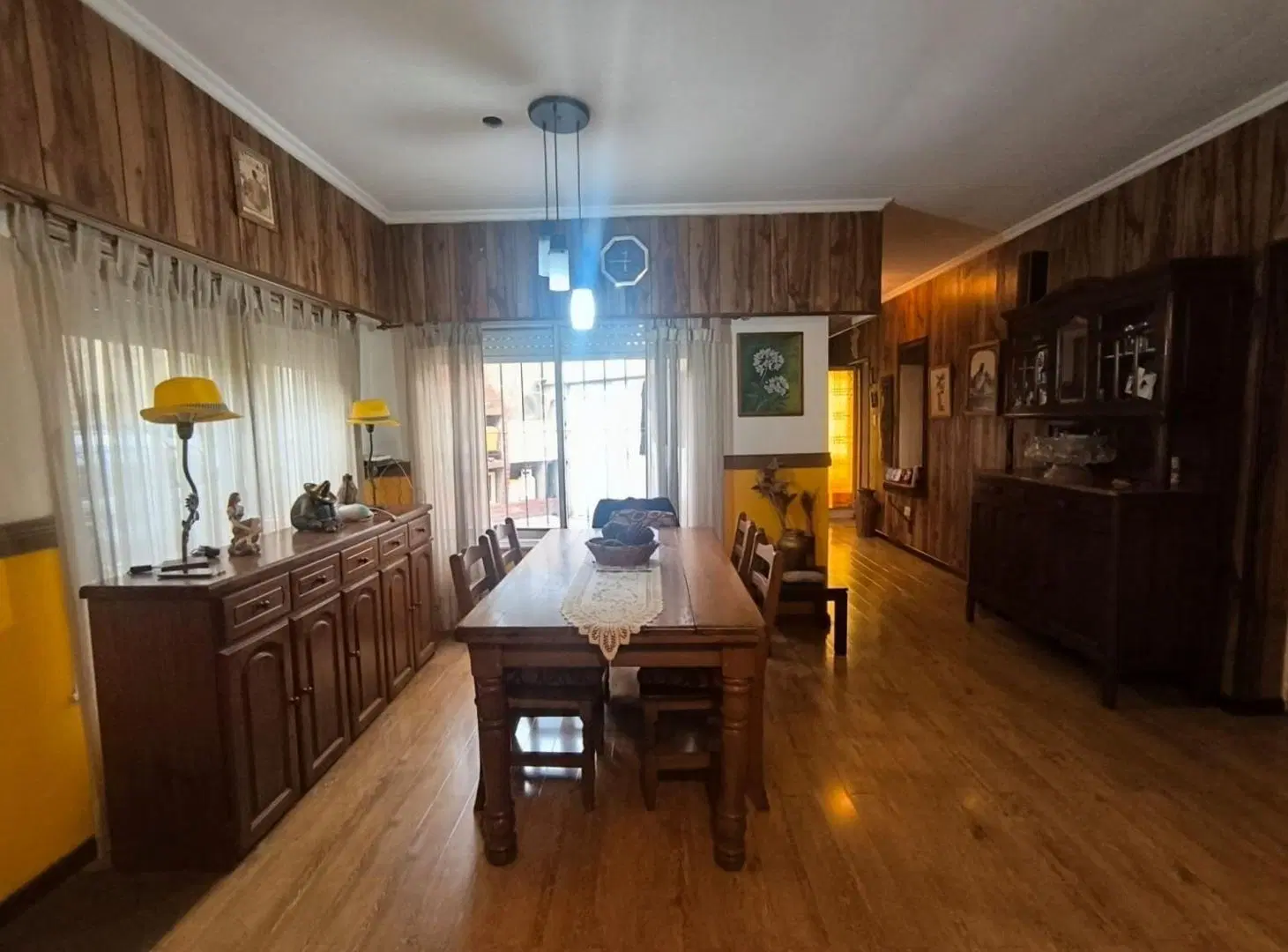 VENTA CASA 4 AMB. + DEPTO 2 AMB. EN LINIERS 3