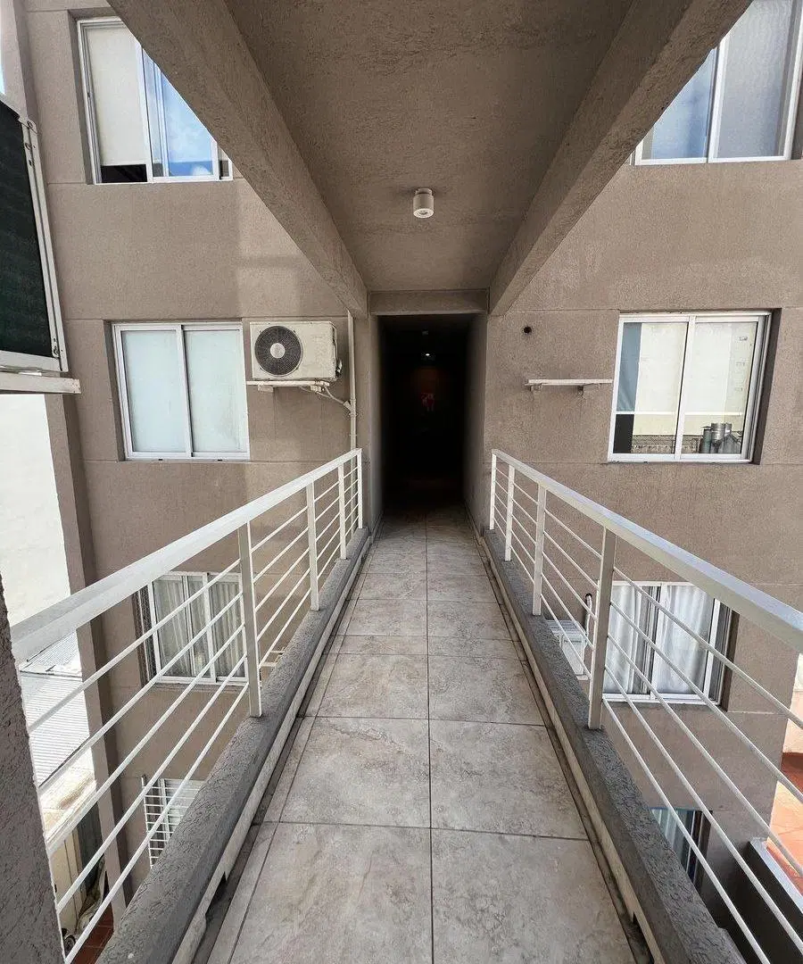 VENTA 2 AMBIENTES, BALCÓN Y COCHERA. PARQUE CHAS 5