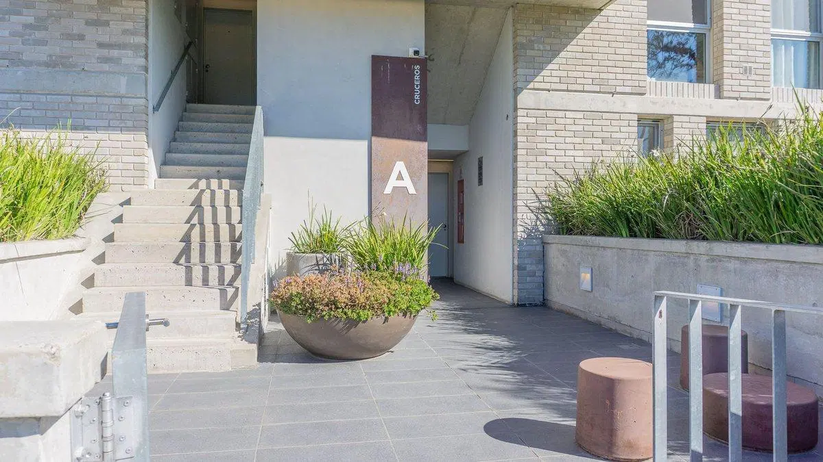 VENTA DPTO 4 AMB AMARRA RIO COCHERA VENICE TIGRE 2