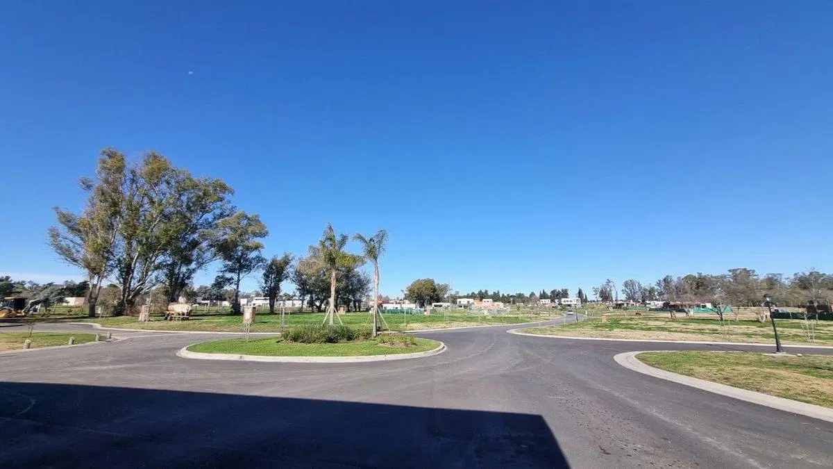 Venta Lote 341 –Santa Sofia, sobre Av. Pcipal. 5