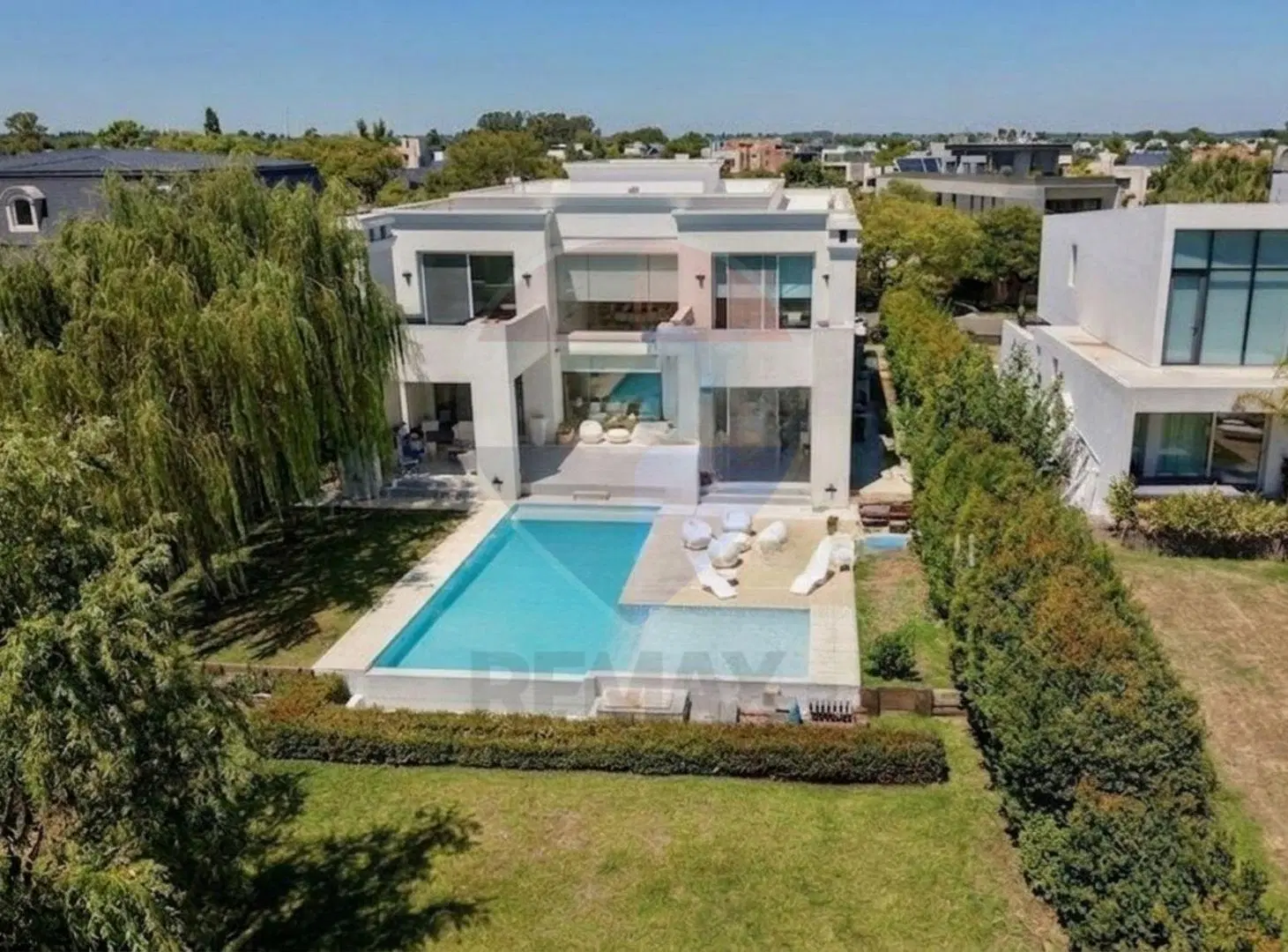 Casa en Venta 7 Ambientes en Barrio Golf Nordelta 5
