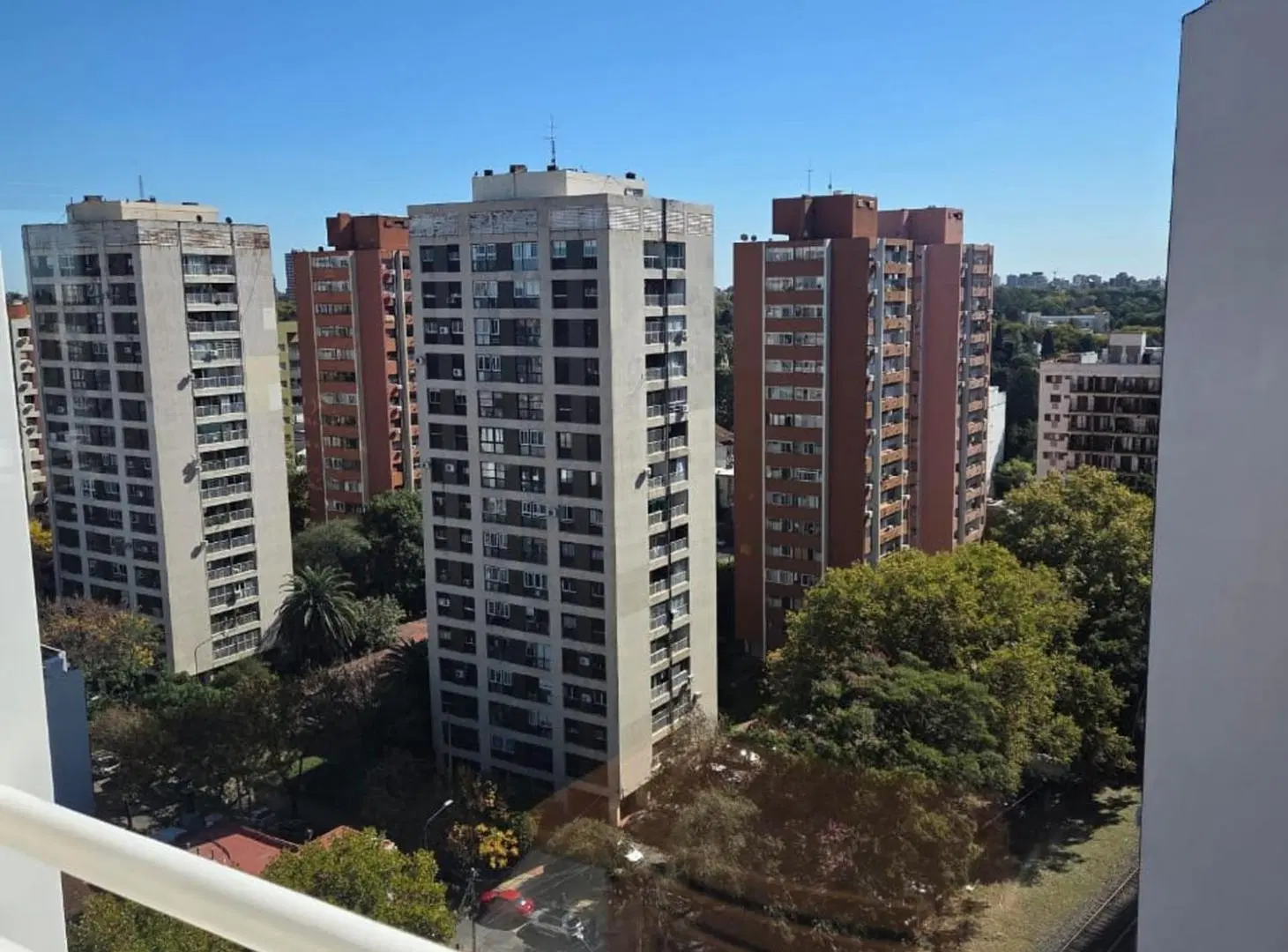 Alquiler depto. 2 ambientes c/Balcón Vicente López 5