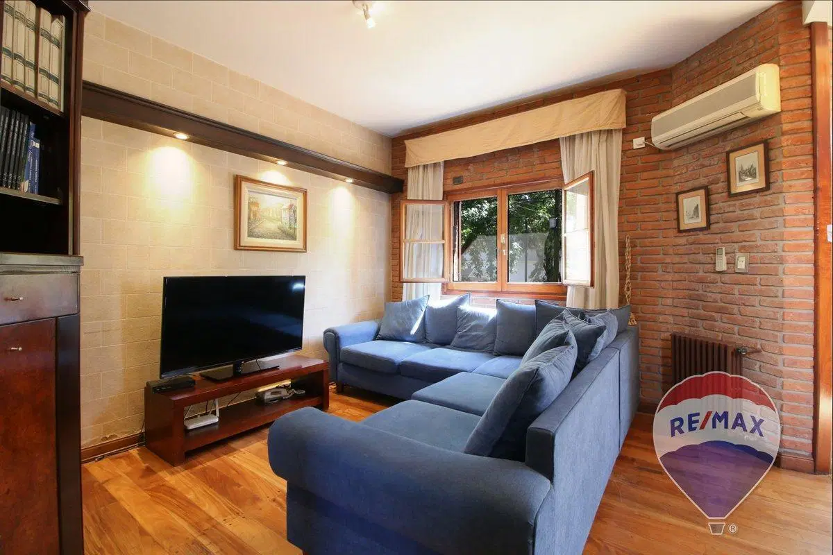 VENTA CASA OLIVOS 8 AMB JARDIN PILETA QUINCHO PLAY 3