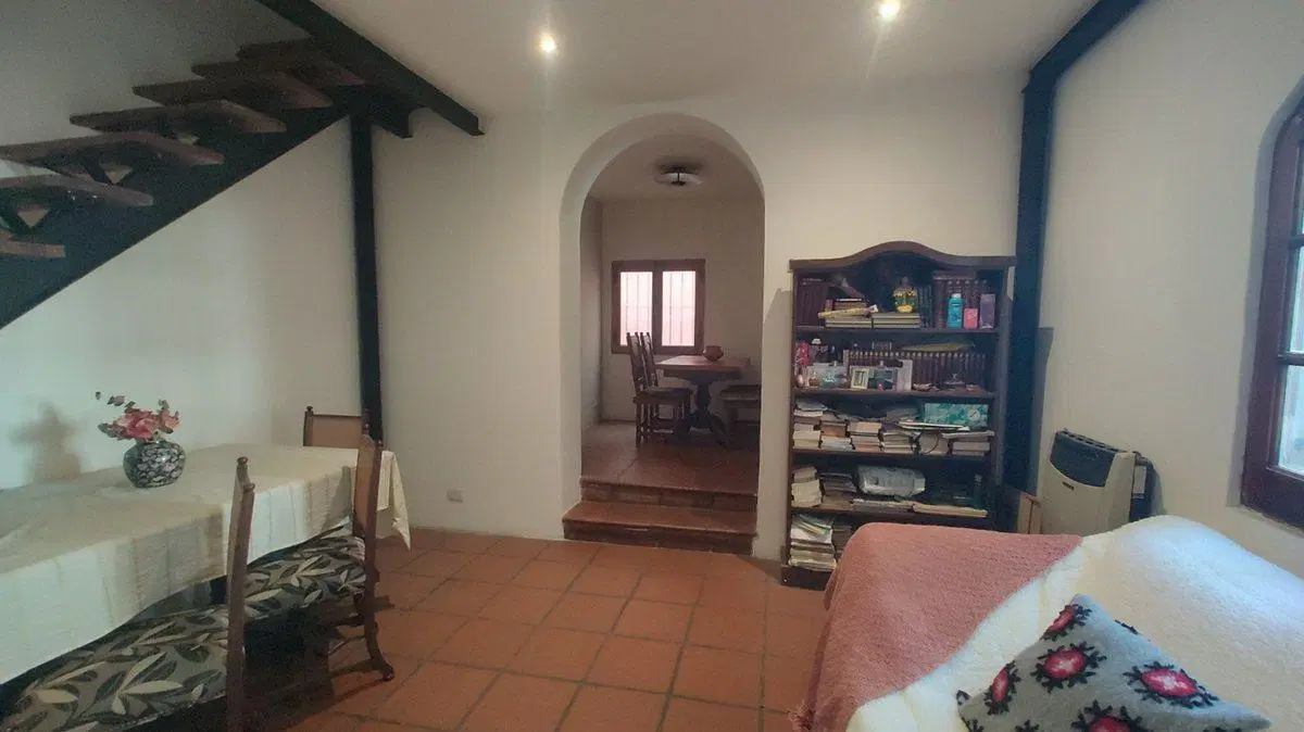 VENTA PH 3 AMB FRENTE COCHERA Y TERRAZA V. URQUIZA 5