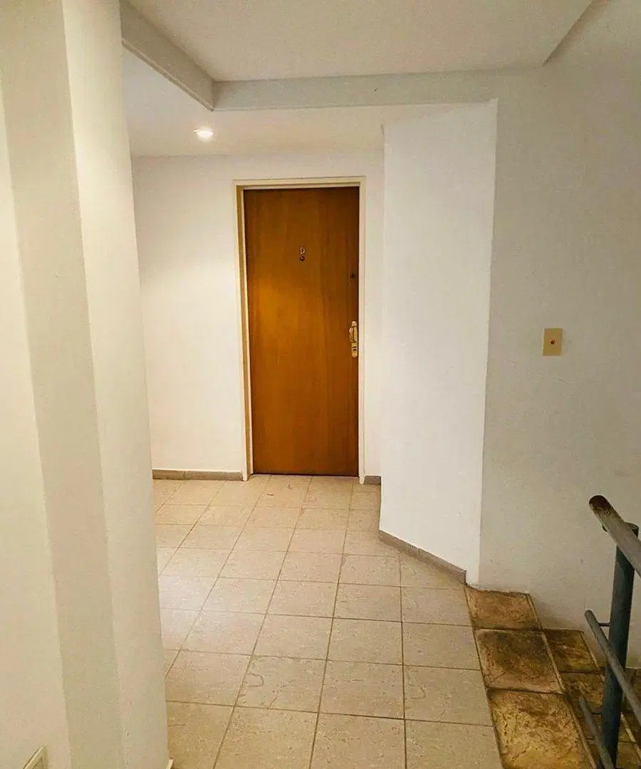 VENTA DEPTO 2 AMB COCHERA APTO CREDITO 8