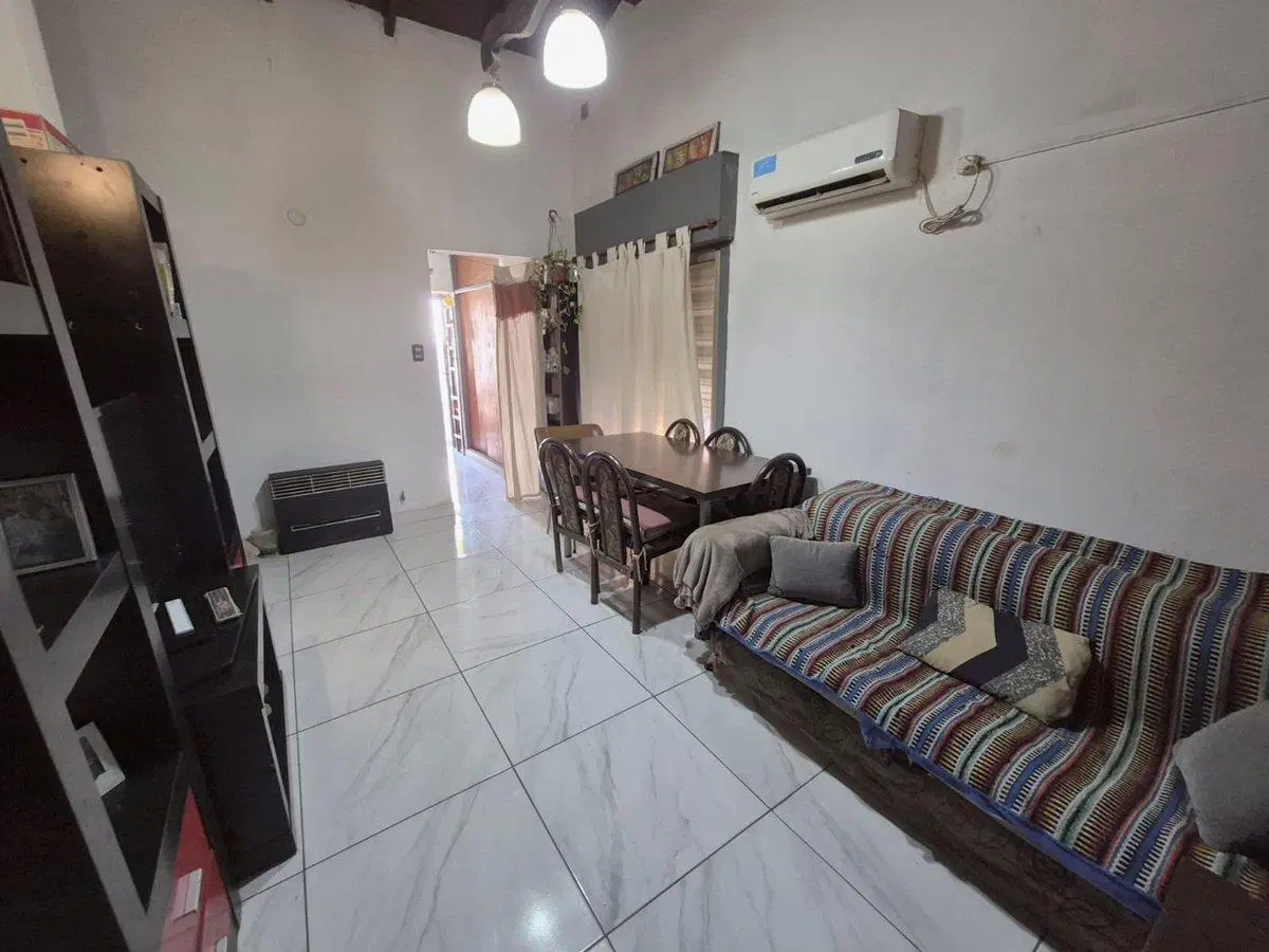 VENTA CASA 3 AMBIENTES ITUZAINGO CON GRAN TERRENO 8