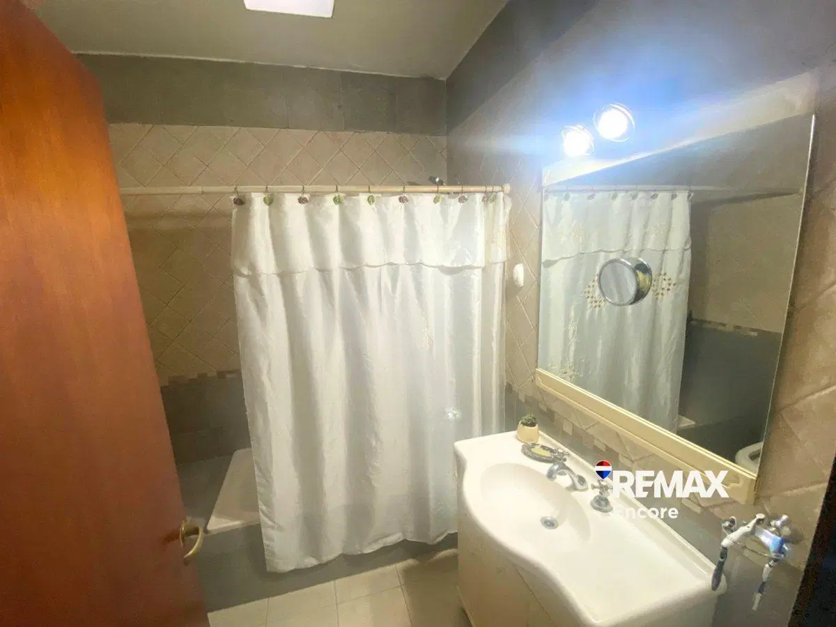 Venta. Casa.. 4 Amb. Piscina. Villa Ballester. 2