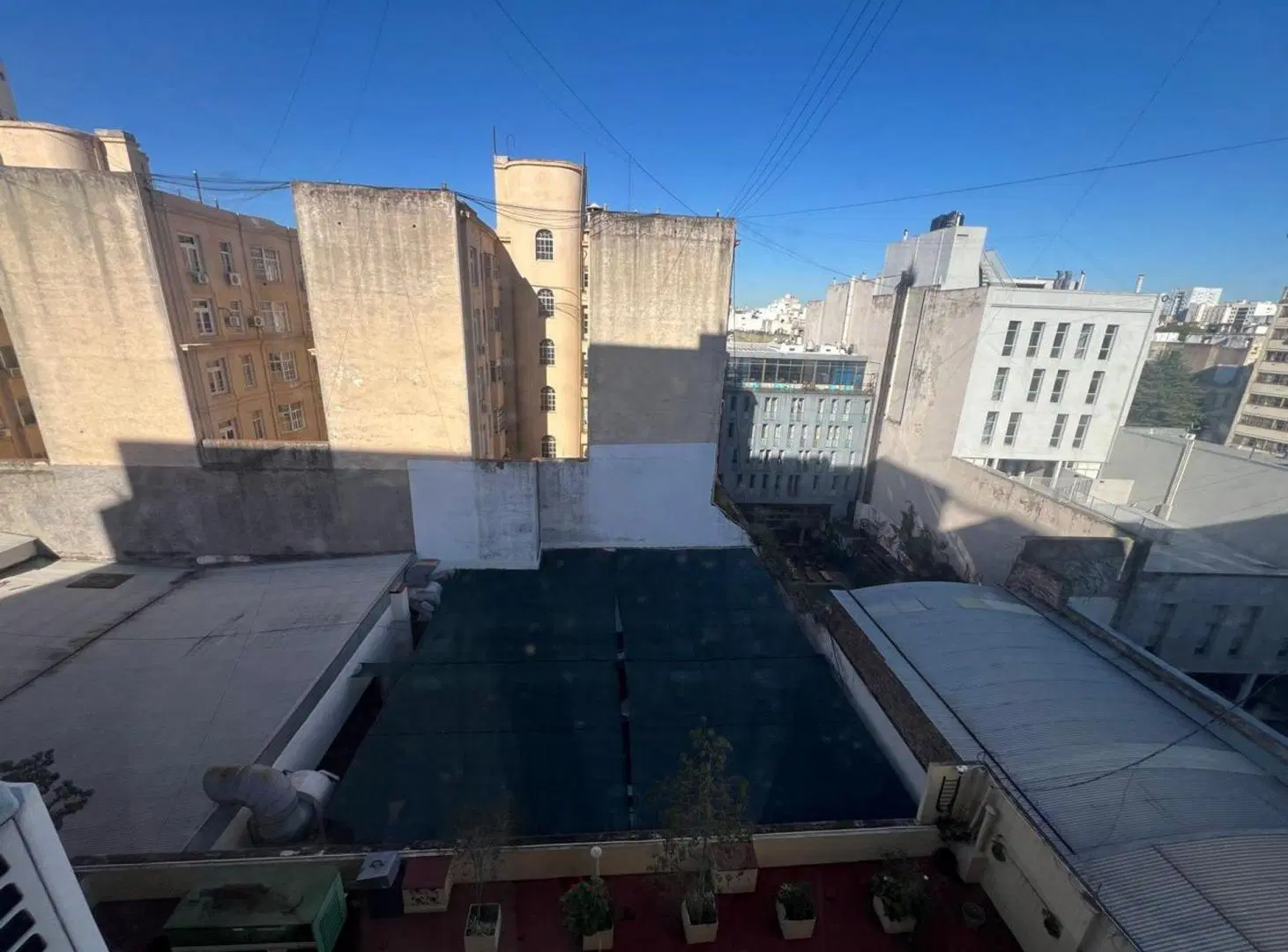 VENTA OFICINA AV BELGRANO BAÑO PROPIO SEGURIDAD 24 2