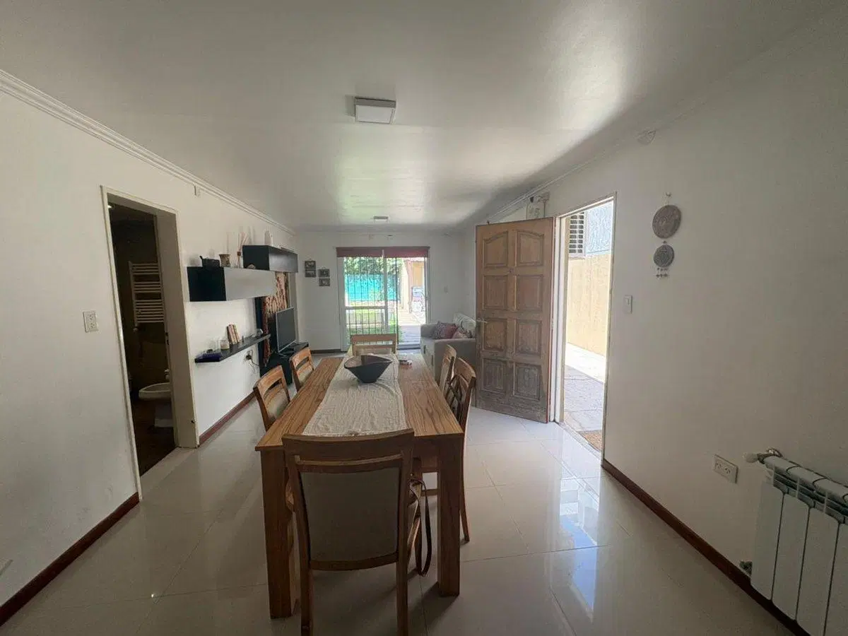 VENTA CASA ESCOBAR,APTOCREDITO,4AMB/COCHERA/PILETA 3