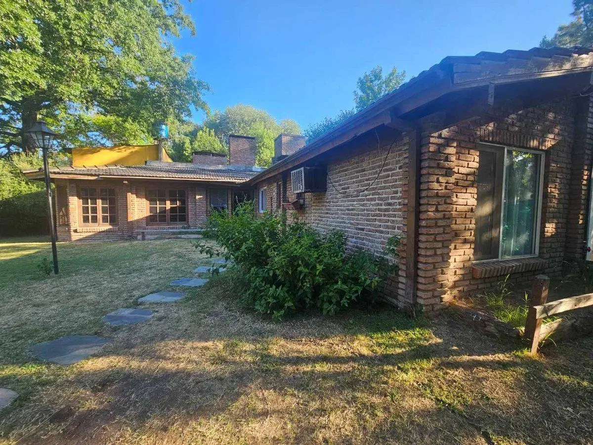 Venta casa pileta, quincho, parrilla Tortuguitas 4
