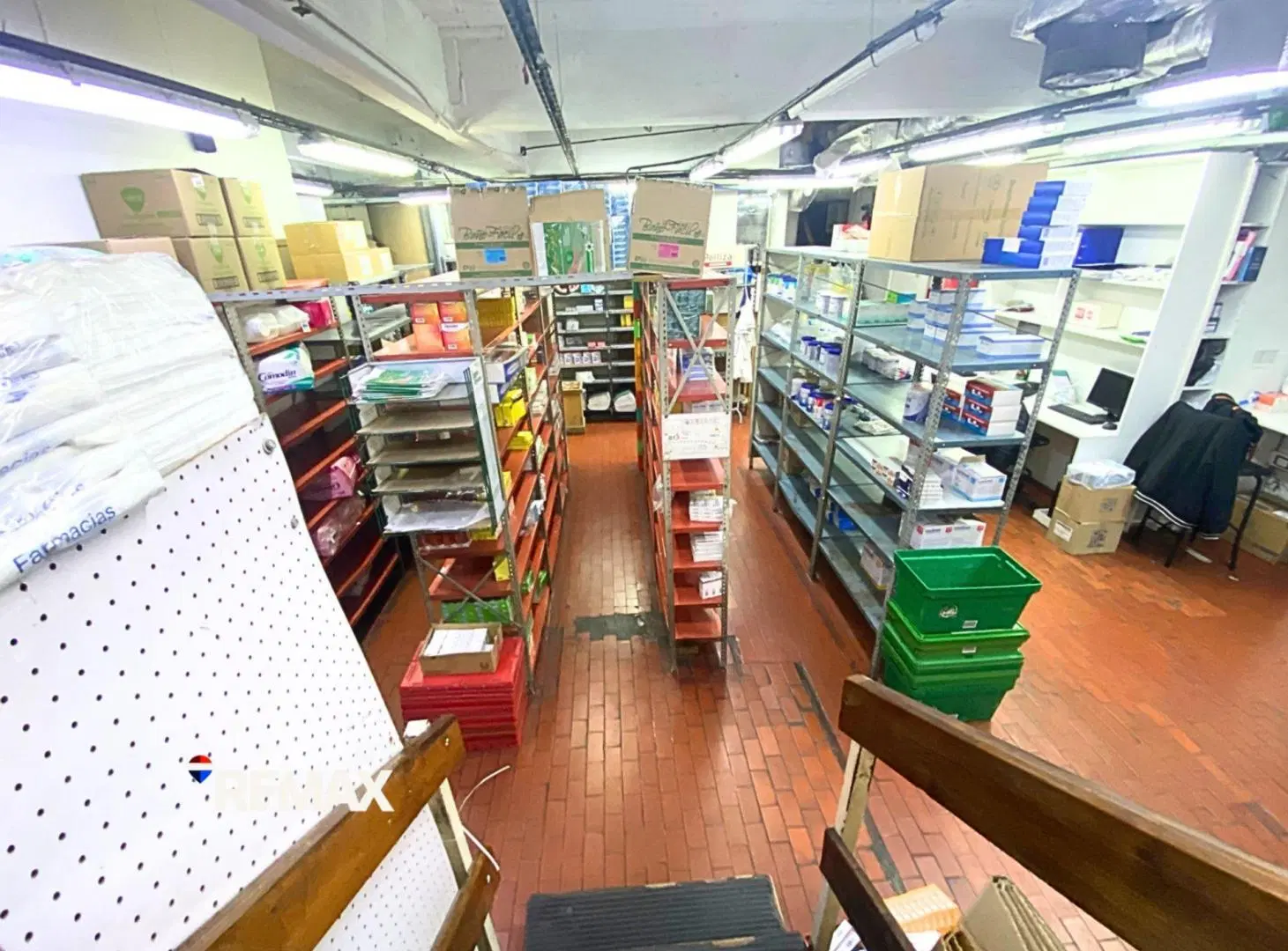 Local en Venta Esquina frente Plaza San Martín 8