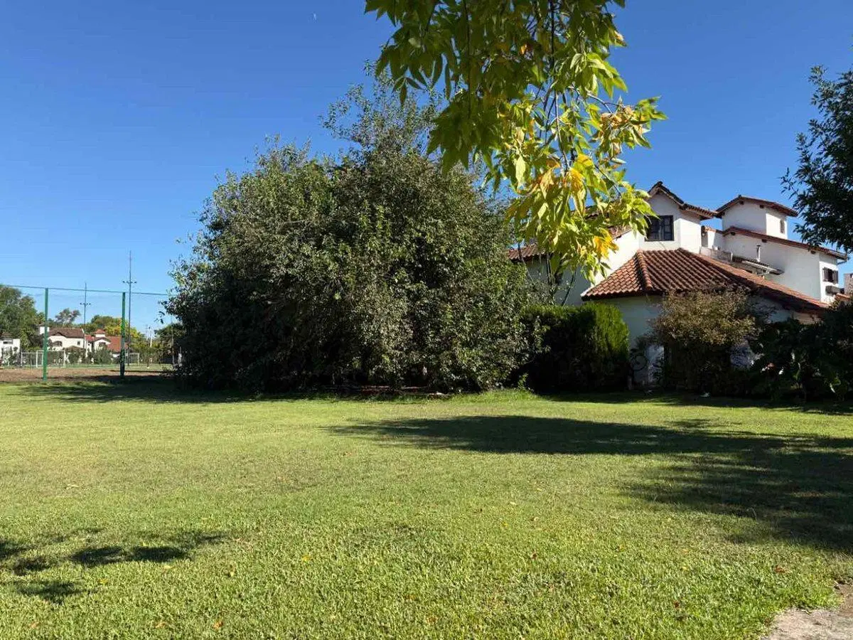 OPORTUNIDAD REAL Lote en ARANJUEZ COUNTRY CLUB! 3