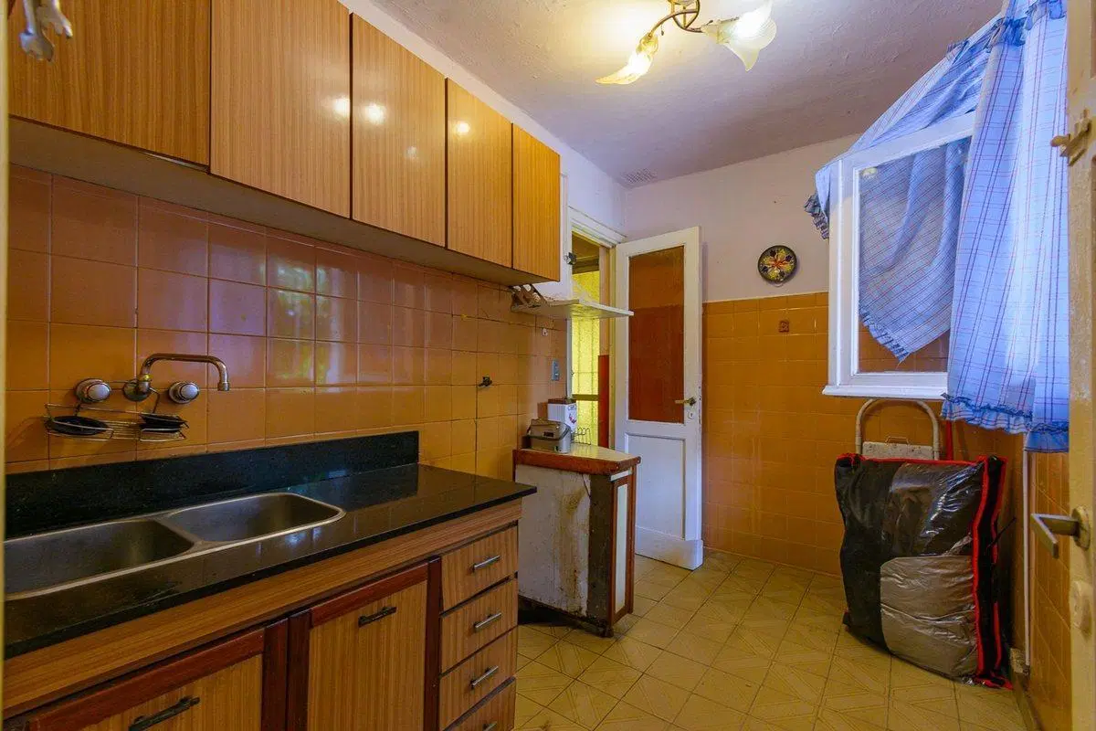 VENTA CASA MULTIFAMILIAR BARRIO PARQUE SAAVEDRA 8