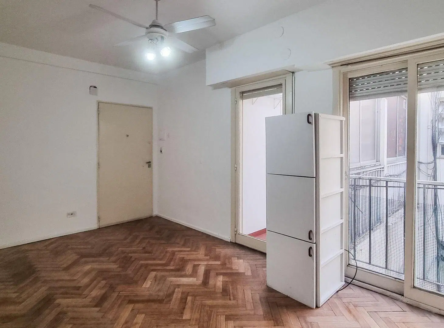 Venta monoambientes en Villa del Parque 2