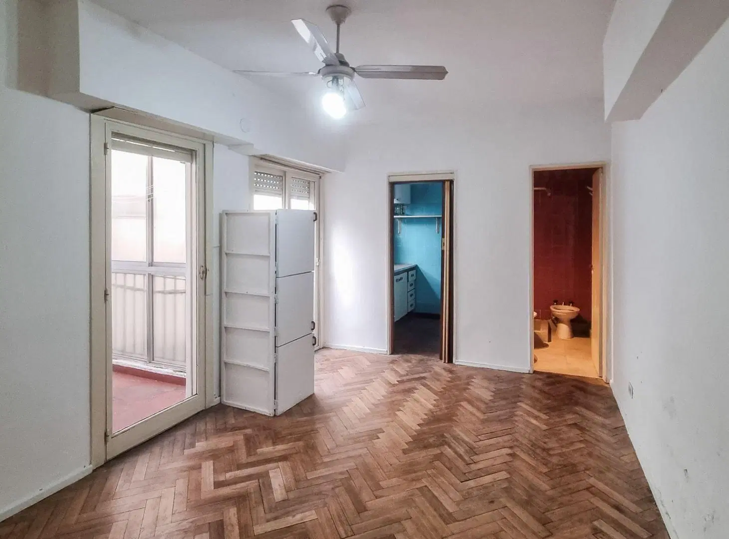 Venta monoambientes en Villa del Parque 8