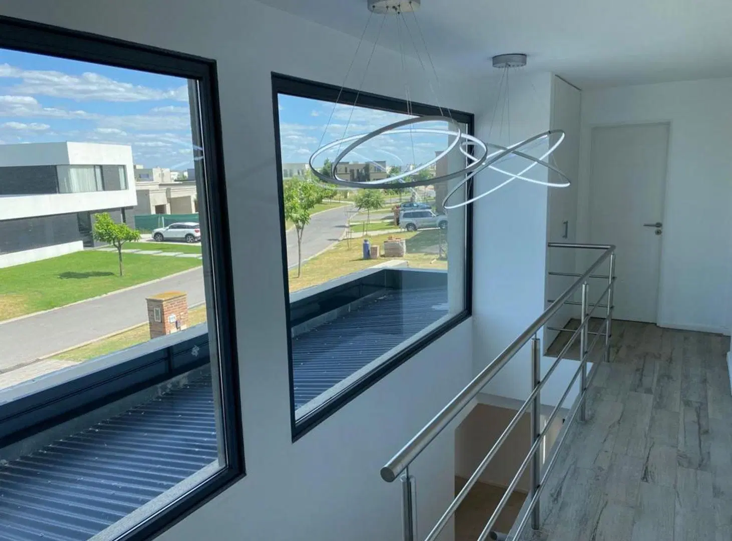 VENTA CASA MODERNA 4 AMBIENTE EL CANTON ESCOBAR 3