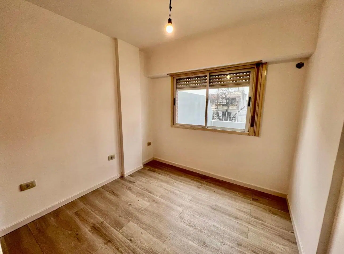 DEPTO VENTA 2 AMB CON TERRAZA EXC. UBICACION 4