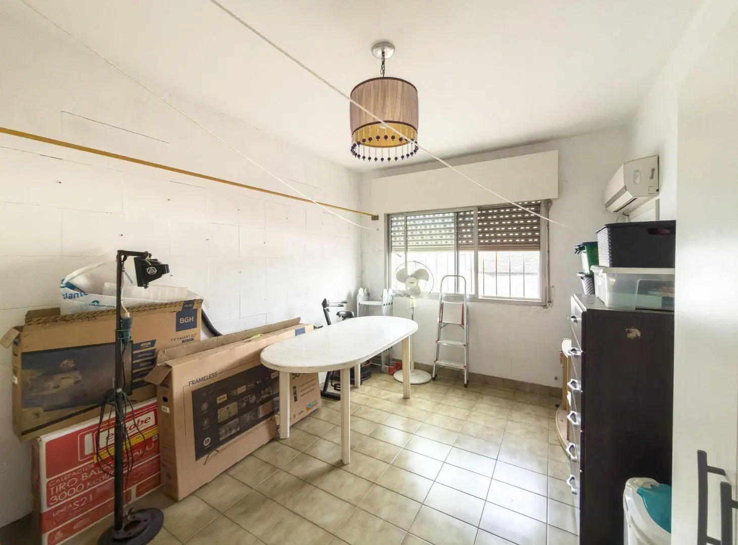 VENTA TALLER MECÁNICO /GALPÓN CON CASA DE 4AMB 3