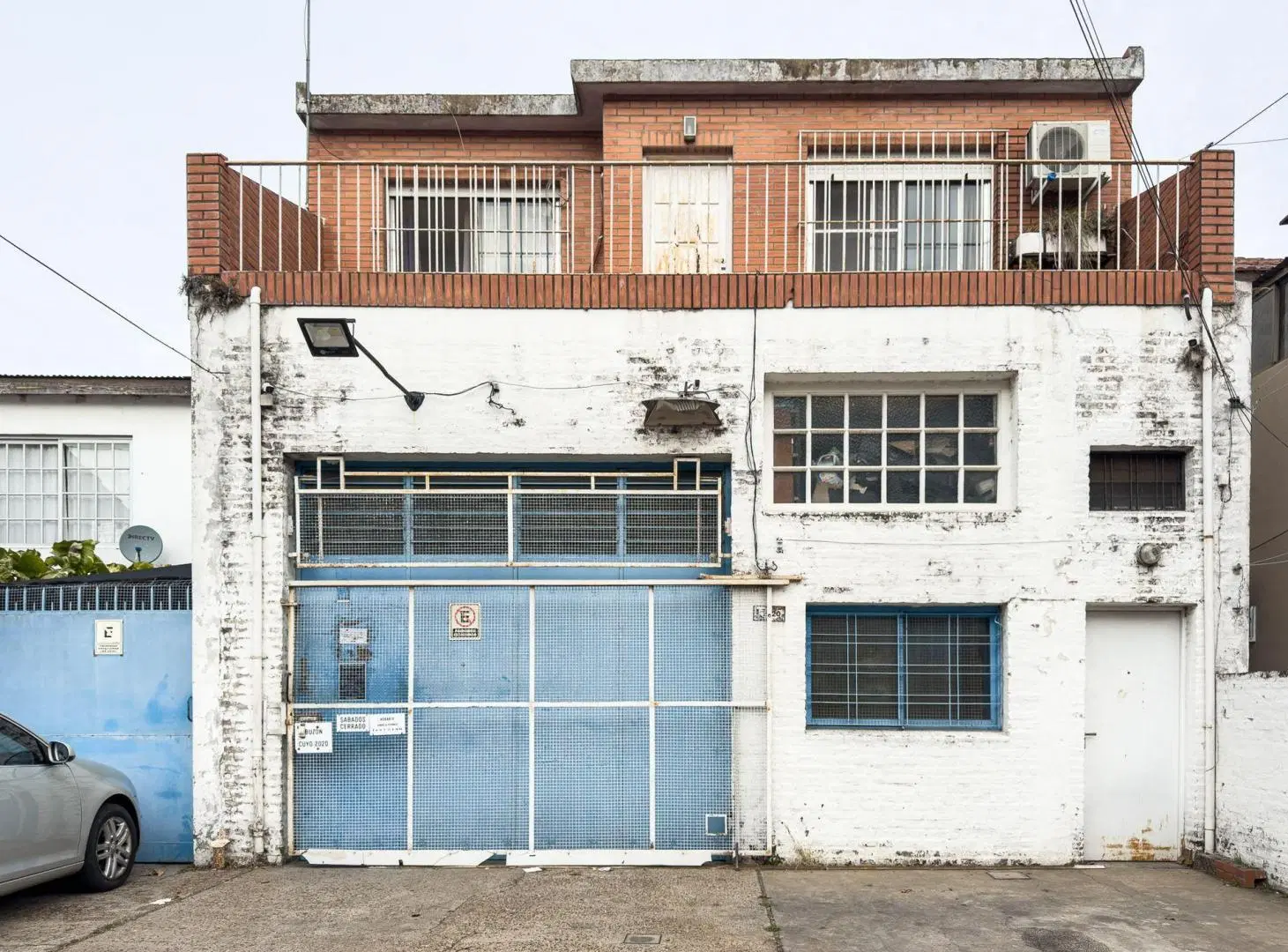 VENTA TALLER MECÁNICO /GALPÓN CON CASA DE 4AMB 8