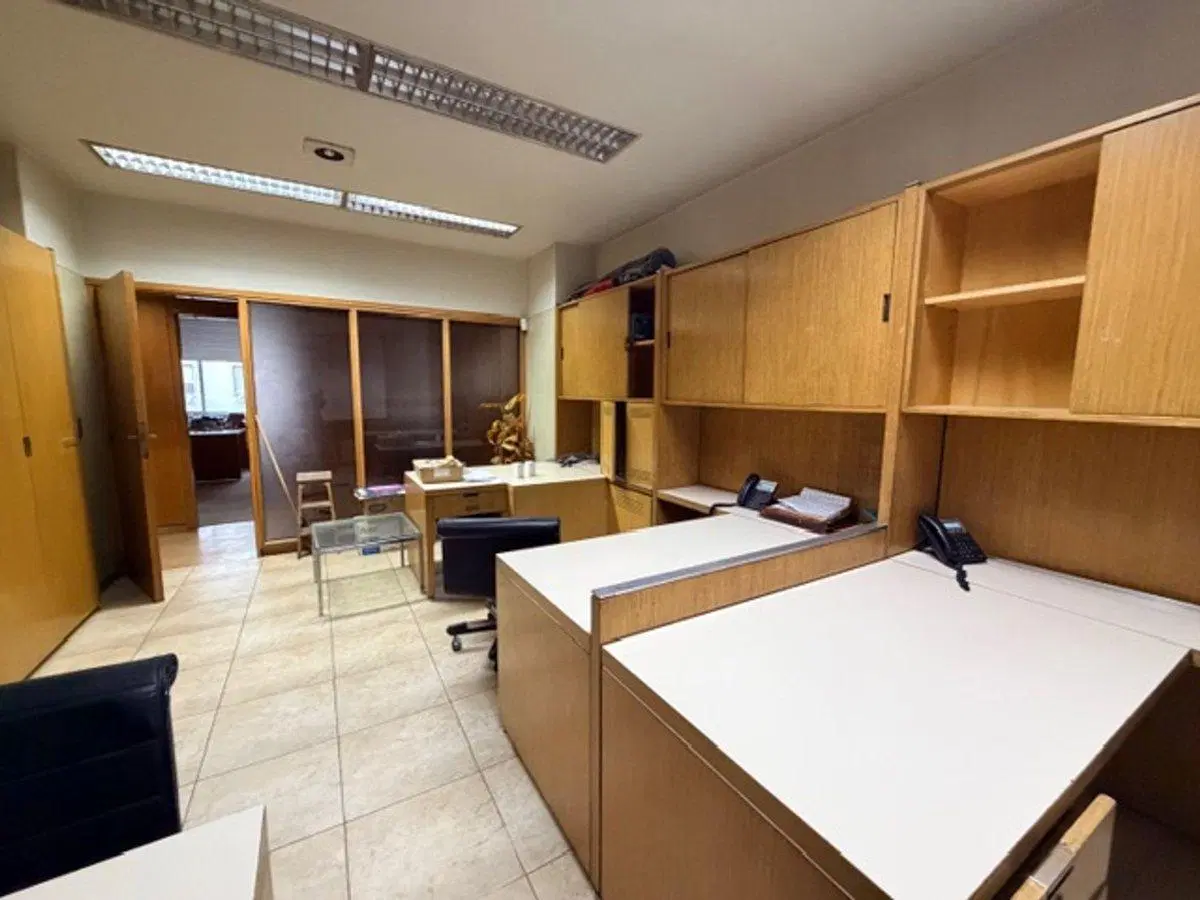 Alquiler Microcentro Oficina 240m 3 cocheras 8