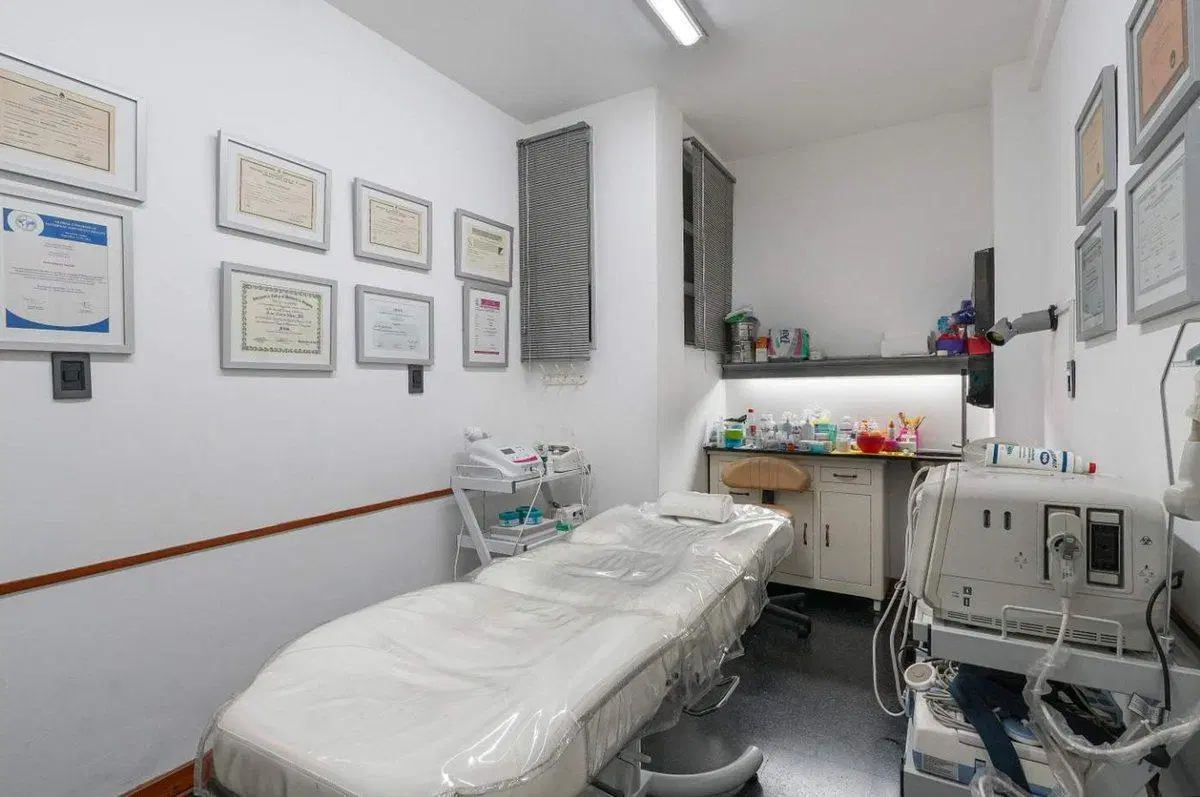 Venta Consultorio 3 Amb c/Patio Apto Prof Palermo 8