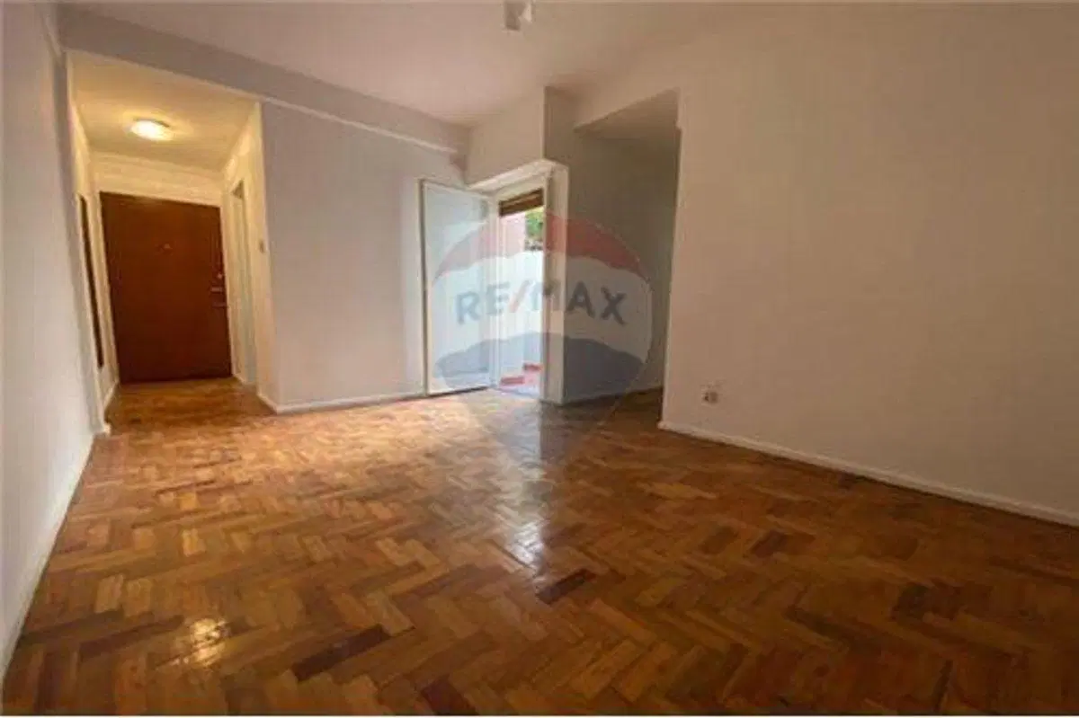 Venta 2 ambientes con Patio Apto Crédito 8