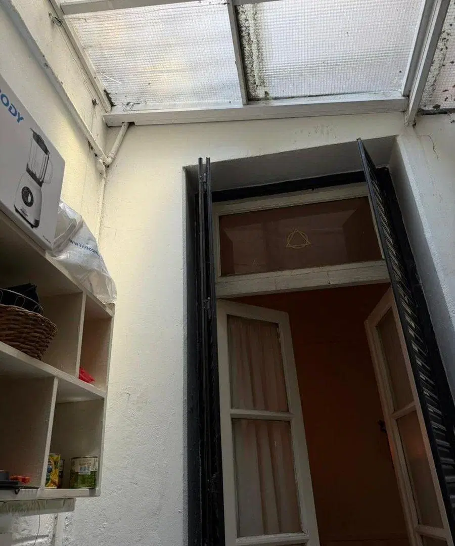 Casa 4 ambientes  Estudio Patio VENTA Apto Credito 3