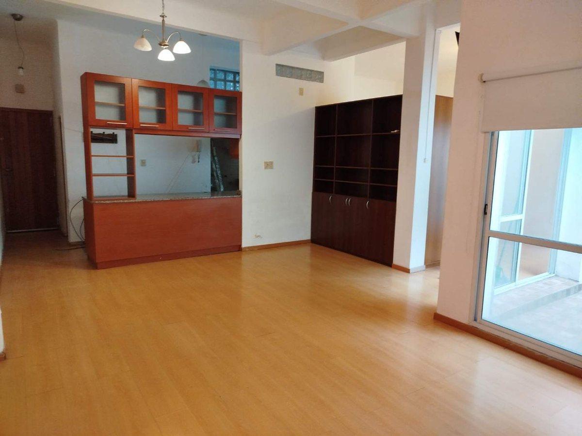 Foto de En venta Ph de 2 amb con 2 patios en PB Chacarita, imagen 2