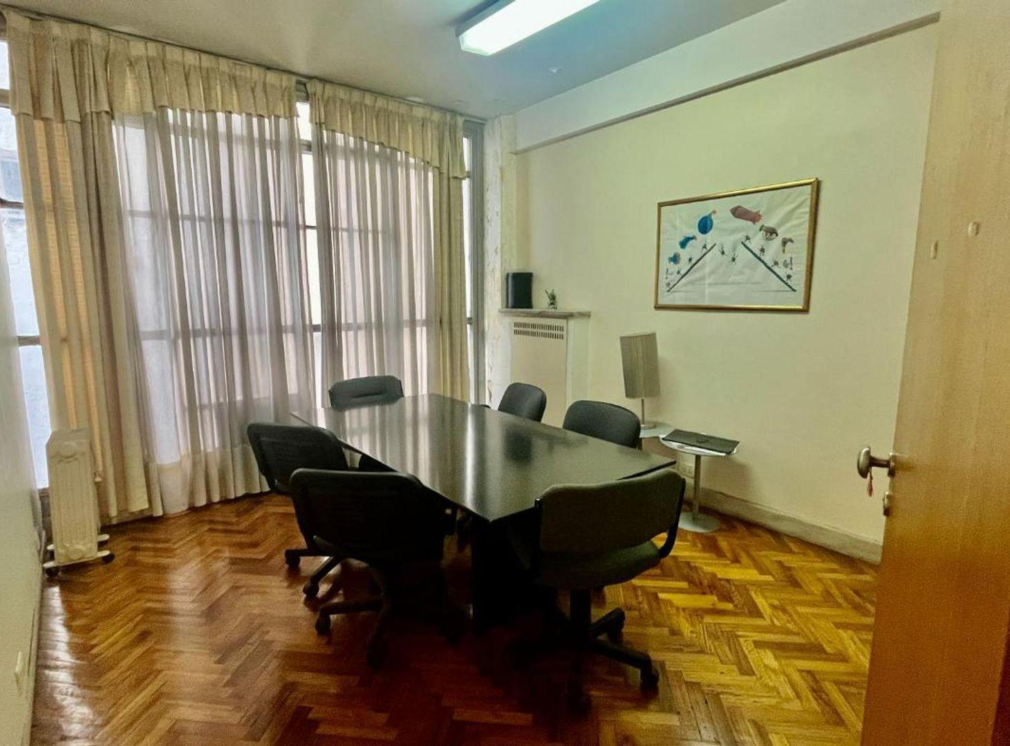 Foto de Venta Oficina-Consultorio-Instituto-95 m2- Centro, imagen 4