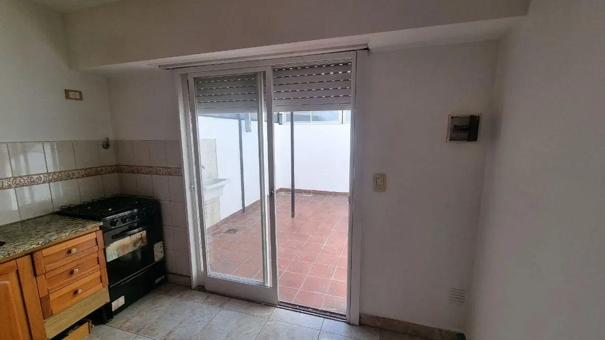 ALQUILER PH 3 AMBIENTES EN RAMOS MEJIA CON PATIO 3