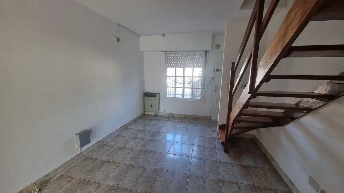 ALQUILER PH 3 AMBIENTES EN RAMOS MEJIA CON PATIO 2