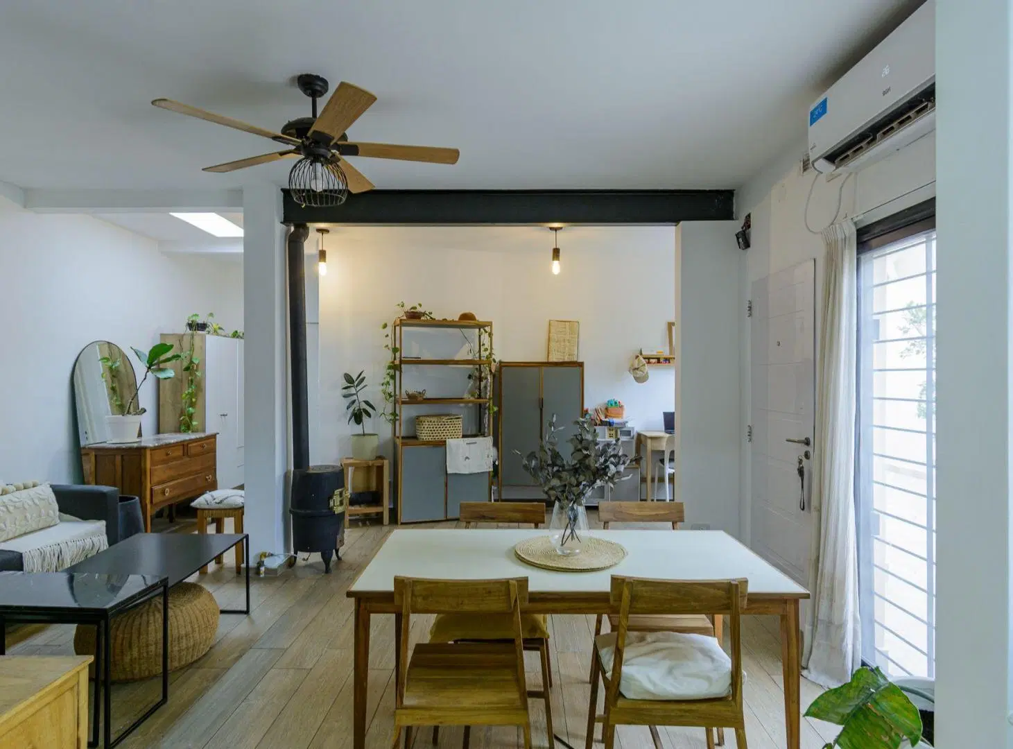 VENTA PH 2 AMB REMODELADO CON PATIO - MARTÍNEZ 1