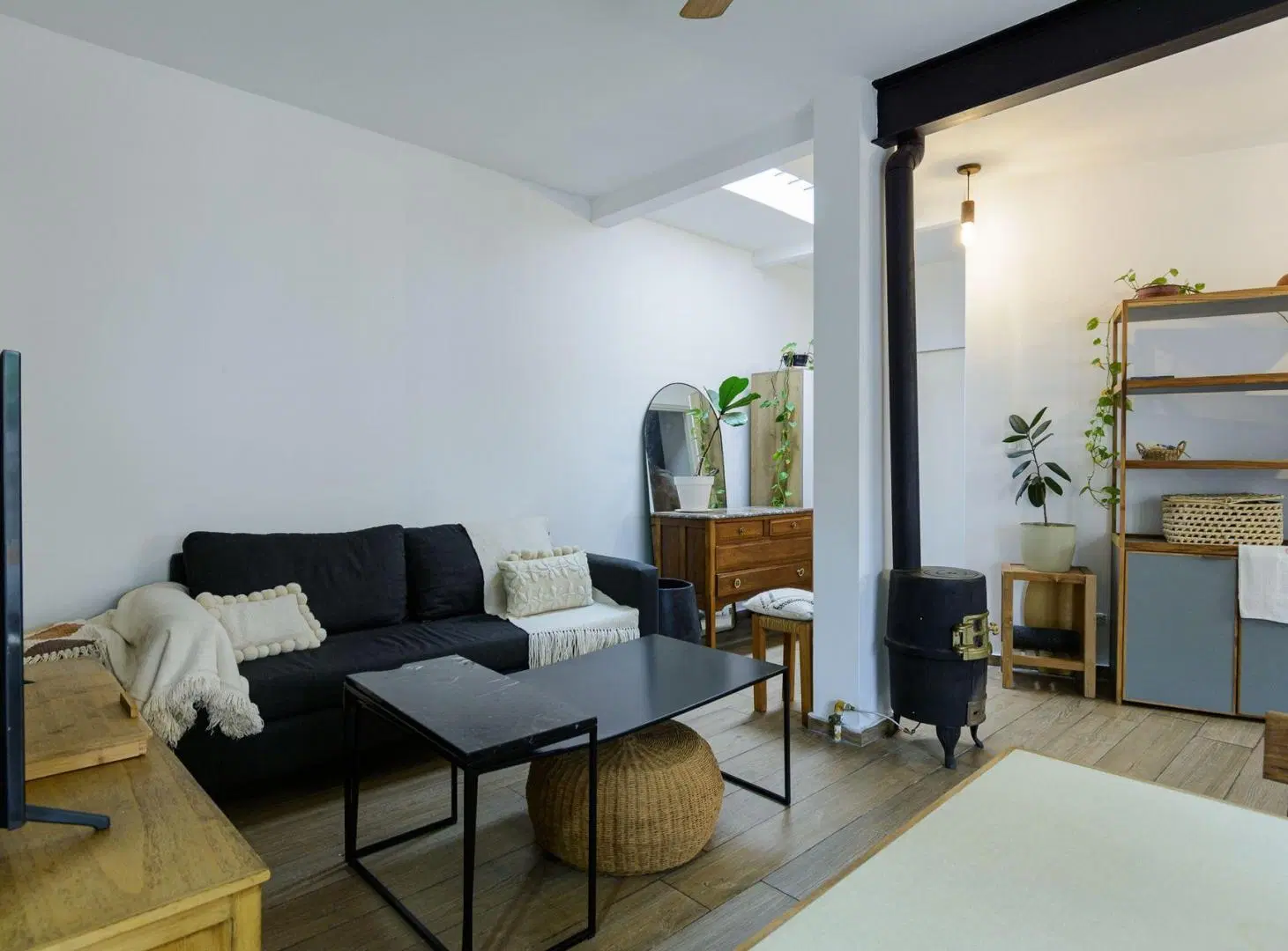 VENTA PH 2 AMB REMODELADO CON PATIO - MARTÍNEZ 3