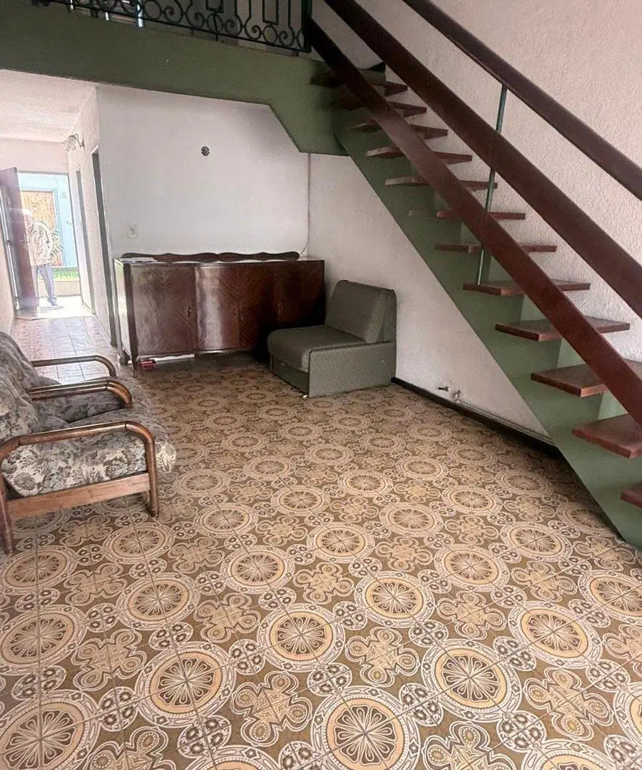 Venta PH 2 amb. c/ patio Lanús APTO CRÉDITO 3