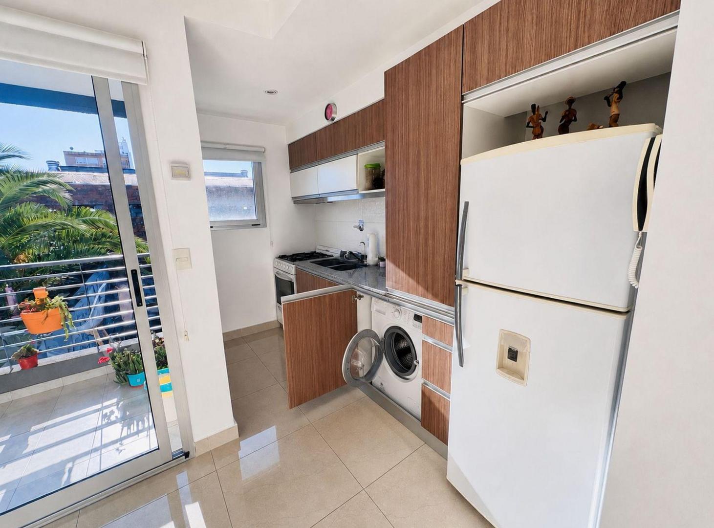 Foto de VENTA DEPTO MONO DIV A 2 AMB BALCON V. PUEYRREDON, imagen 1