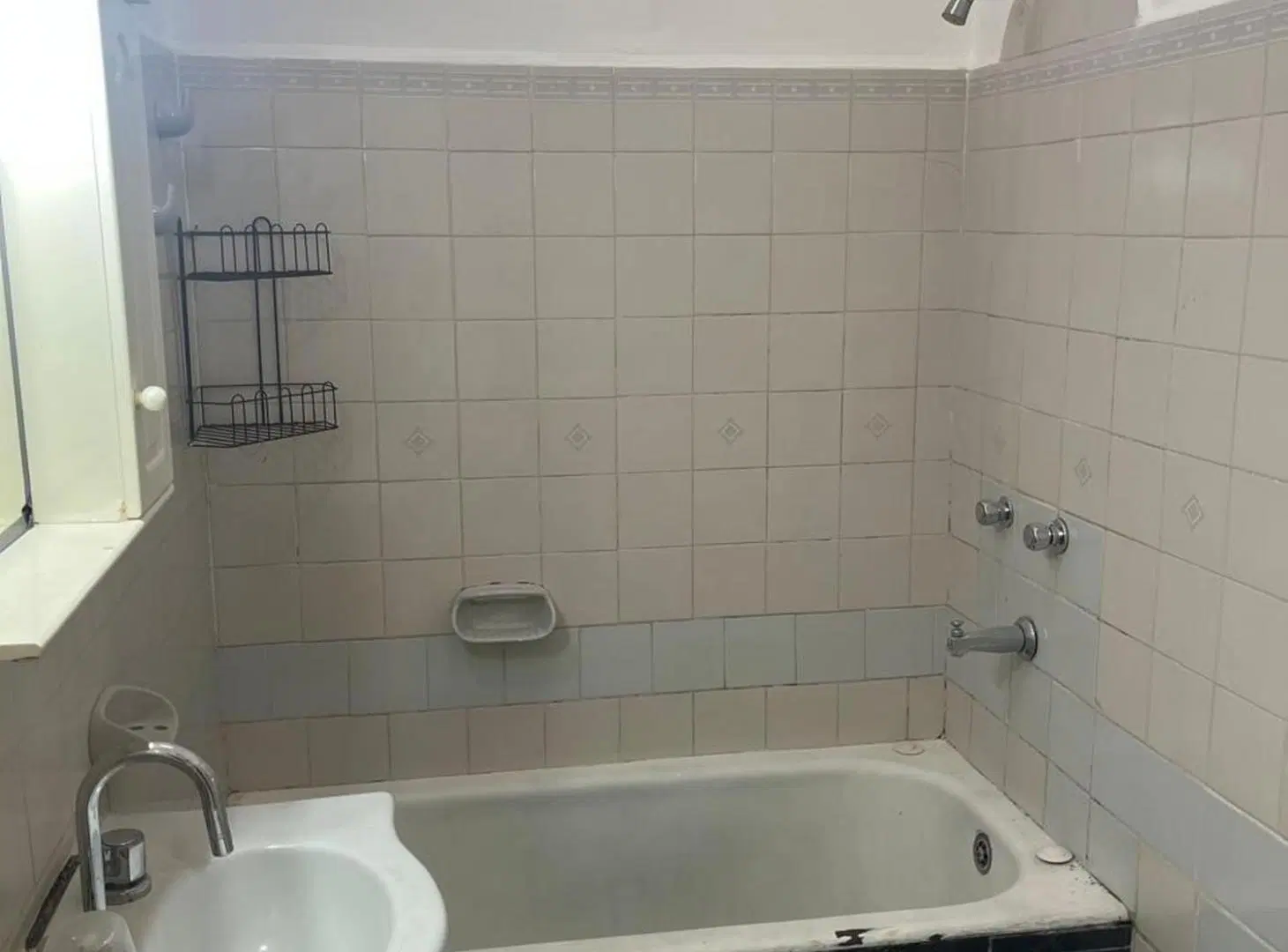 ALQUILER CASA 3 AMBIENTES CON COCHERA - MUNRO 4
