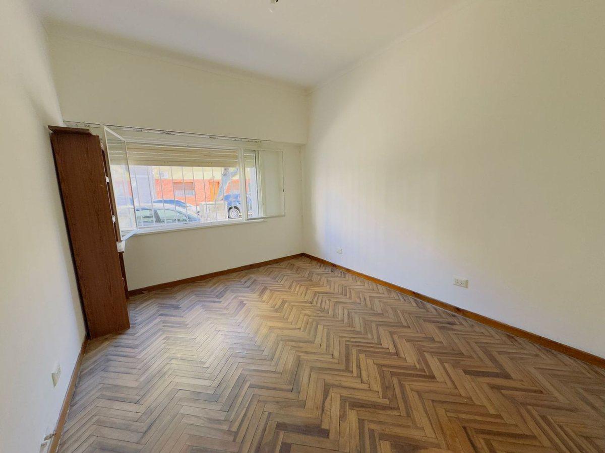 Foto de Venta PH 3 ambientes, villa del parque con patio, imagen 1