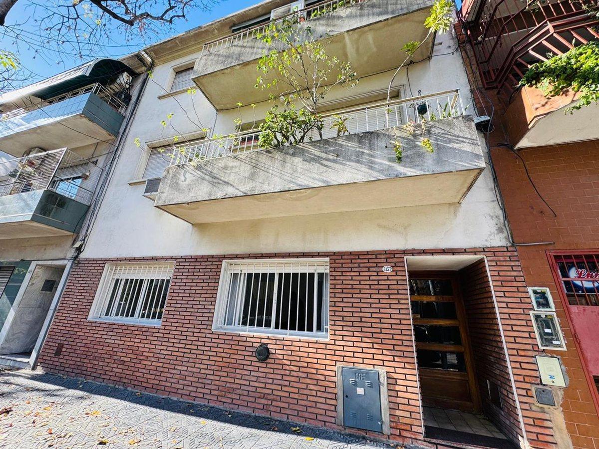 Foto de Venta PH 3 ambientes, villa del parque con patio, imagen 2