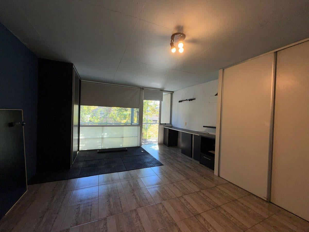 Foto de VENTA DEPTO DUPLEX 2 AMB COCHERA SAN ISIDRO, imagen 1