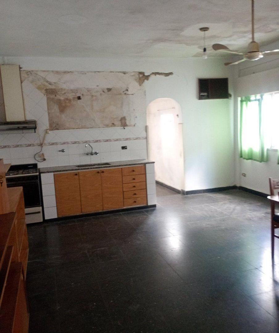 Foto de VENTA CASA MULTIFAMILIAR 2 PHS.COCHERA AVELLANEDA, imagen 1