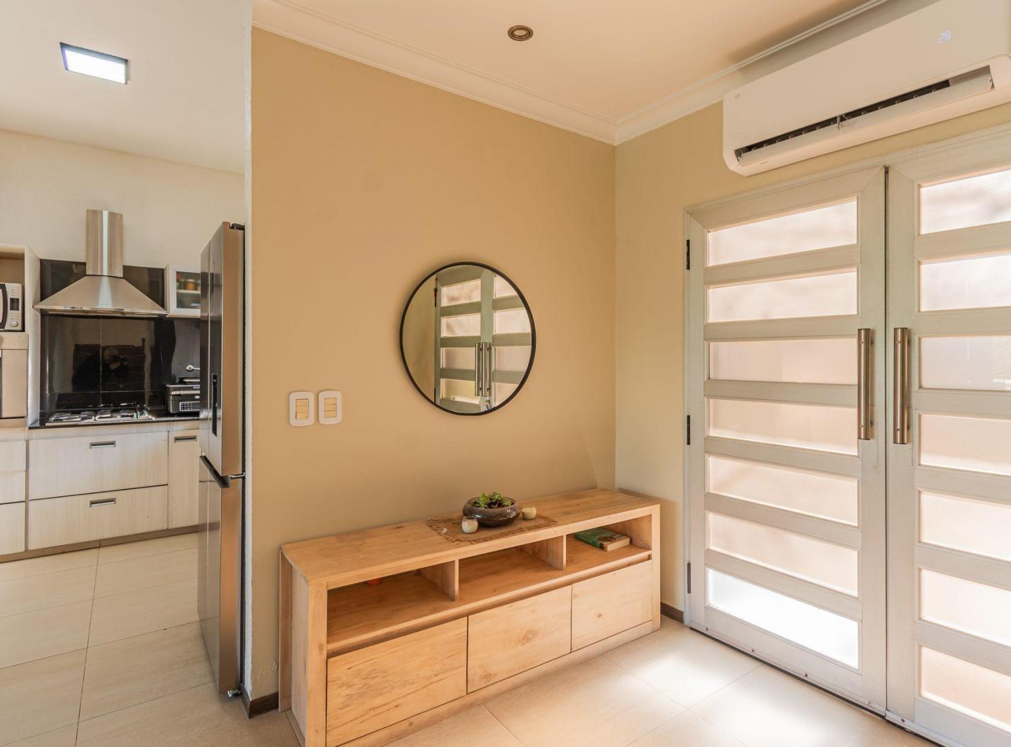 Foto de VENTA CASA C/ JARDÍN Y PILETA - BARRIO LA COMARCA, imagen 5