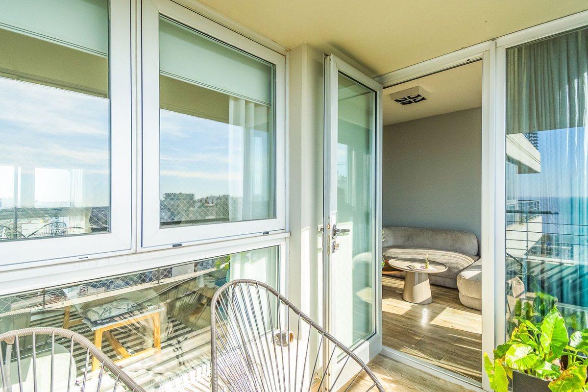 Foto de VENTA DEPTO 3 AMB. PUERTO DE OLIVOS C/COCHERA, imagen 2