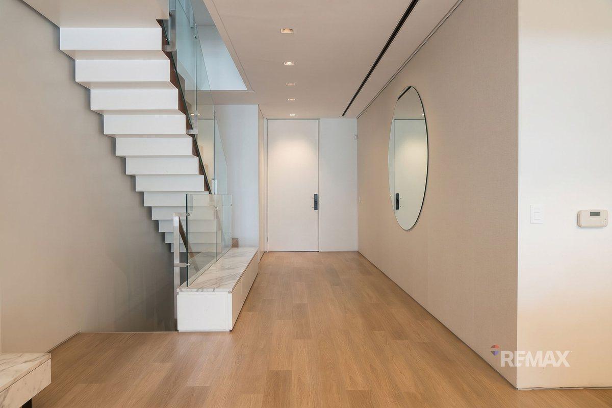 Foto de BARRIO PARQUE - VENTA CASA RACIONALISTA - ASCENSOR, imagen 4