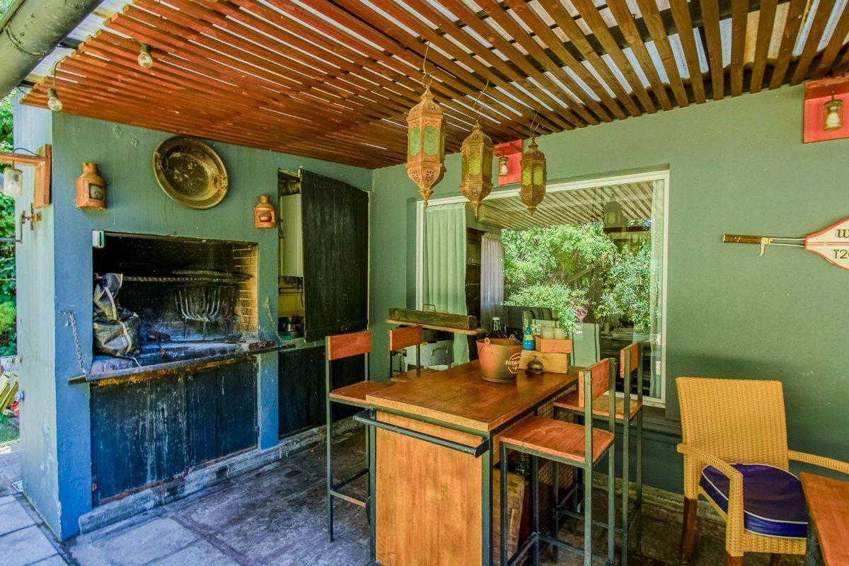Foto de VENTA CASA 5 AMB SUITE PB BARRIO TRES HORQUETAS, imagen 5