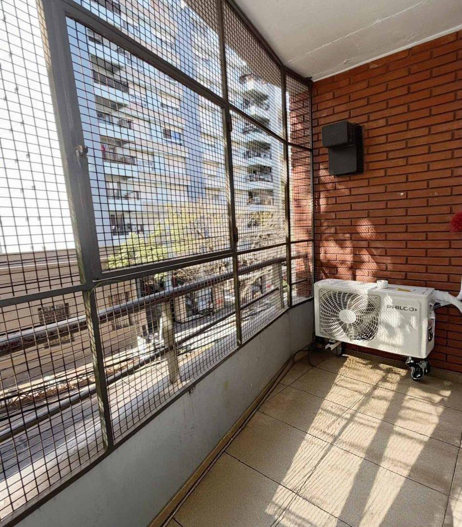 Foto de VENTA DEPTO 2 AMB. CON BALCÓN. BALLESTER centro, imagen 1