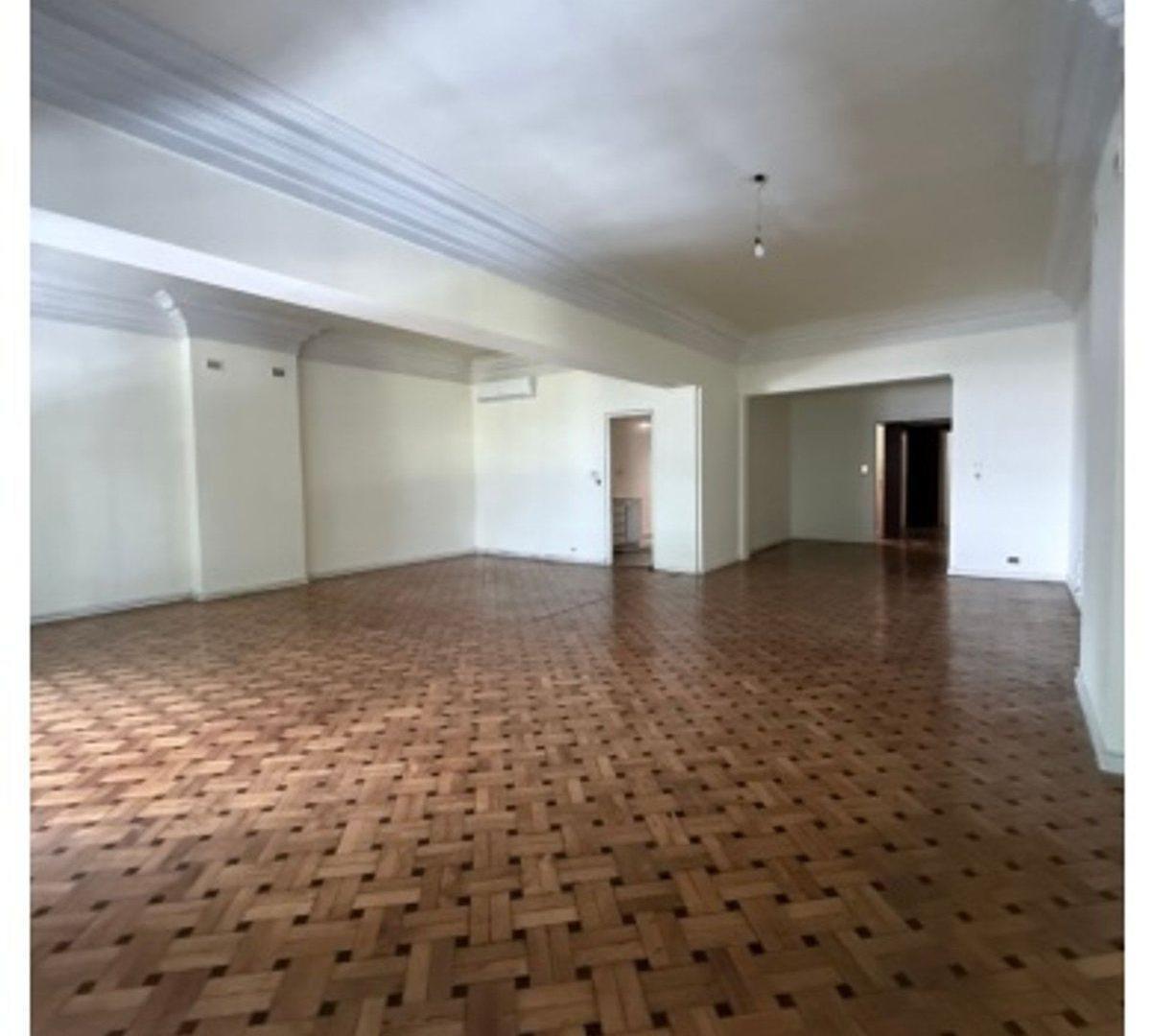Foto de Recoleta Venta piso a reciclar 4 ambientes 252 M2, imagen 5