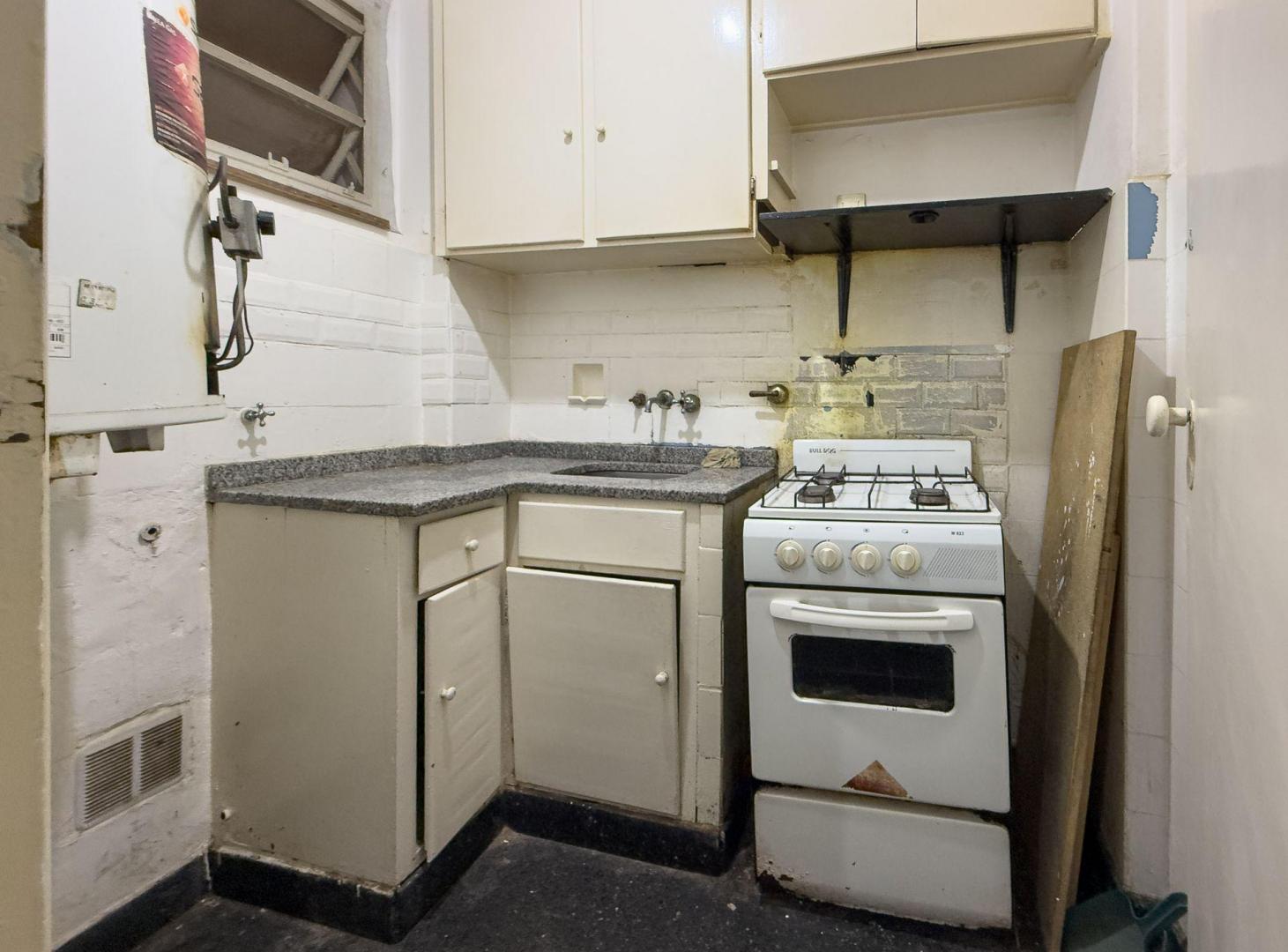 Foto de Venta departamento dos ambientes en Recoleta, imagen 1