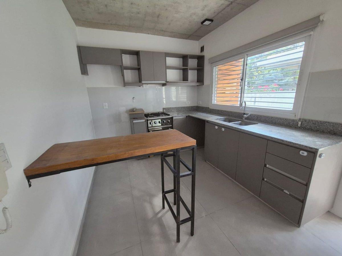 Foto de VENTA DUPLEX 3 AMBIENTES PARQUE LELOIR ITUZAINGO, imagen 3