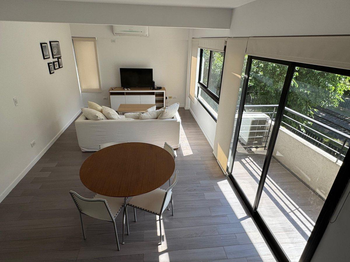 Foto de Venta Depto Olivos 4 ambientes 2 cocheras Balcon, imagen 2